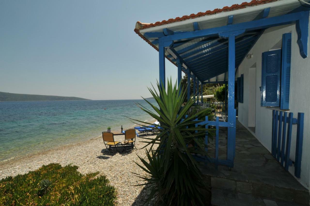 Seahorse Cottage Mourtero Exterior foto